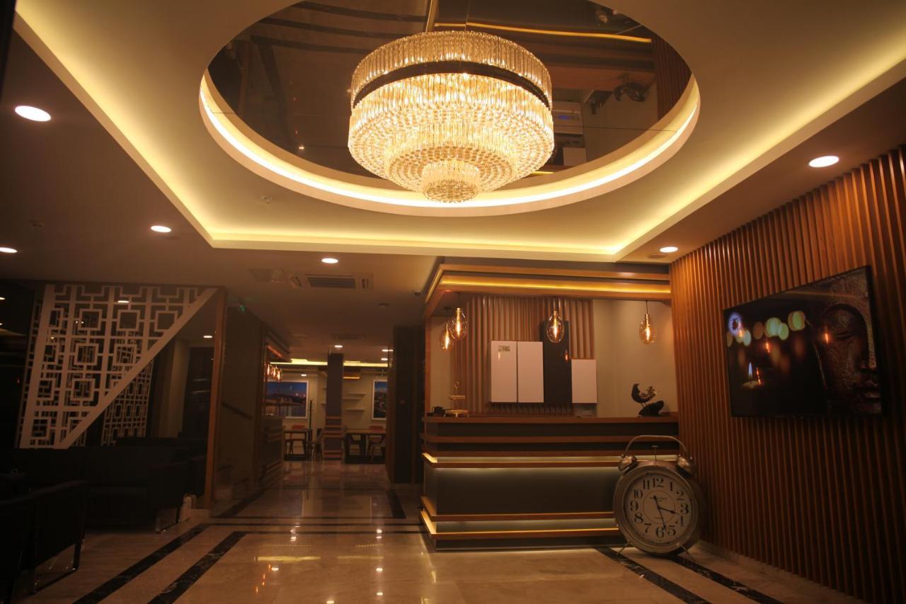 Random Suit Otel Estambul Exterior foto